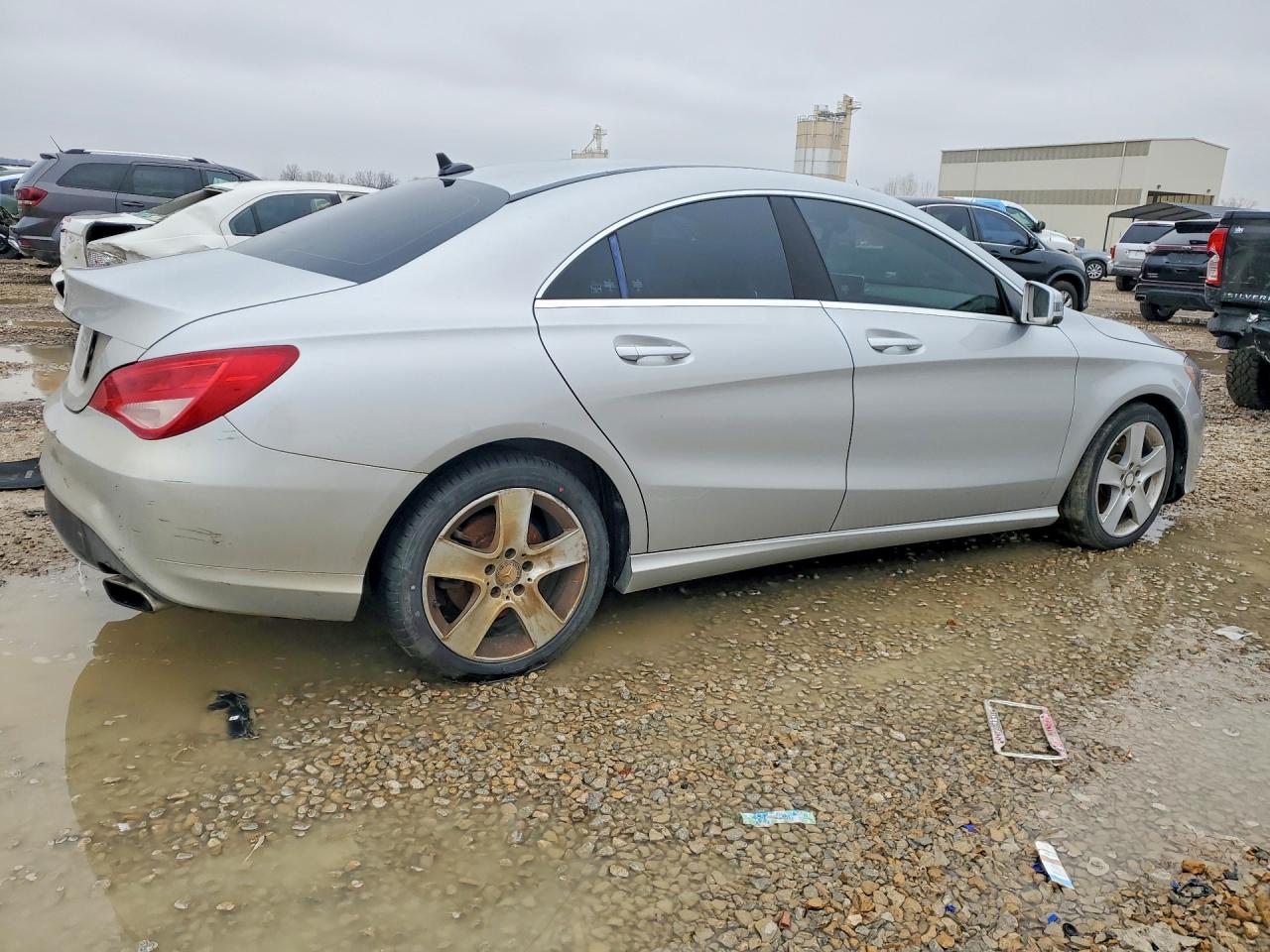 2015 MERCEDES-BENZ CLA-CLASS