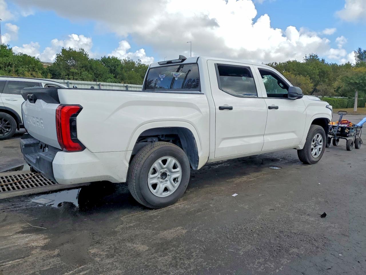2025 TOYOTA TUNDRA