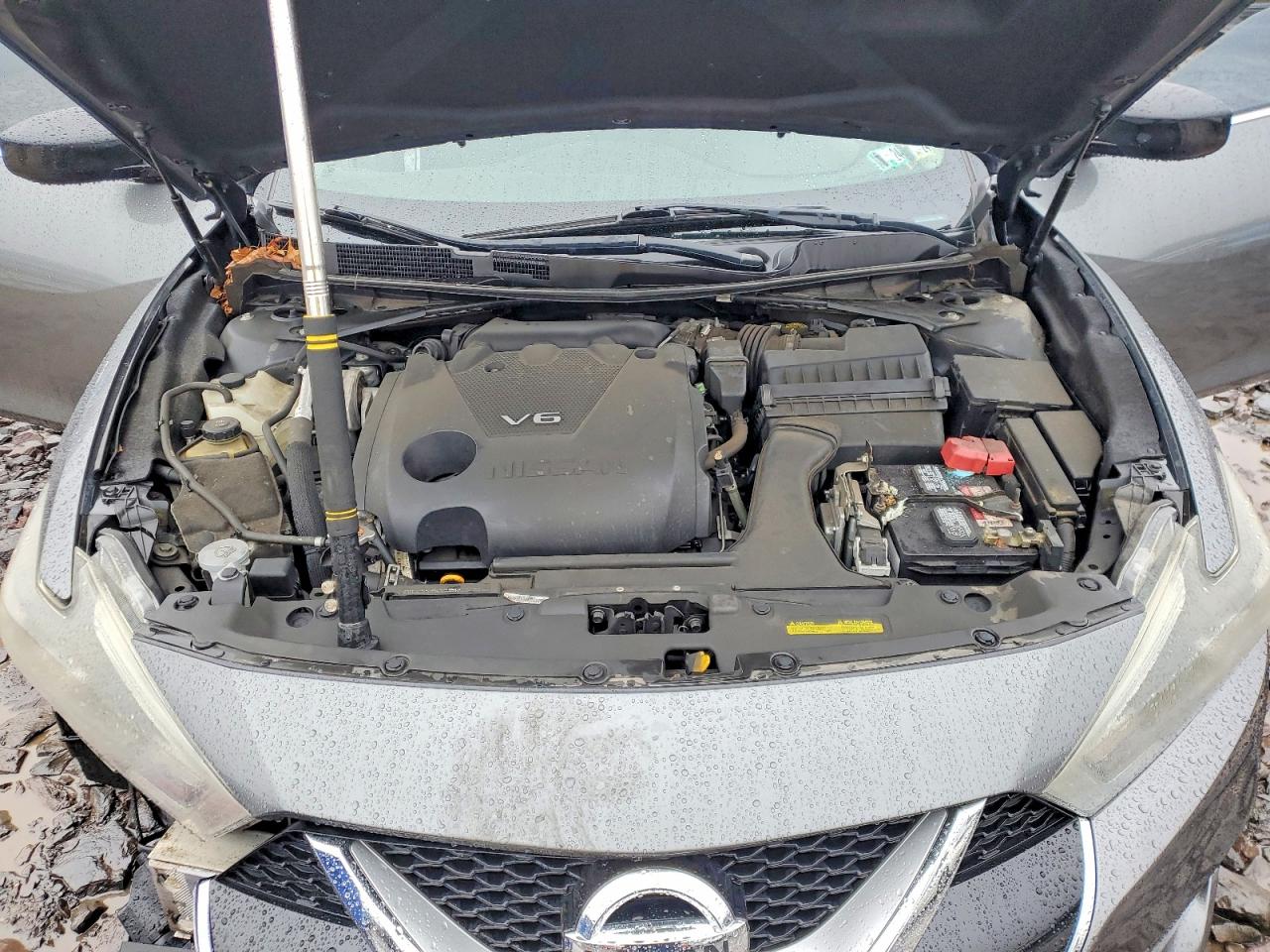 2017 NISSAN MAXIMA