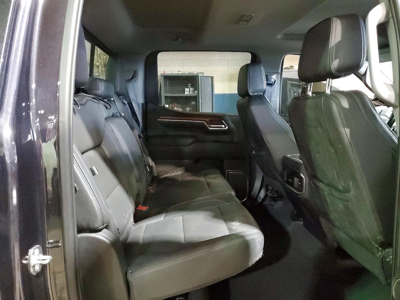 2023 GMC SIERRA
