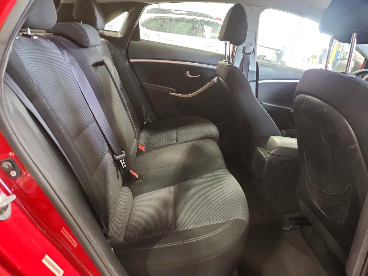 2014 HYUNDAI ELANTRA