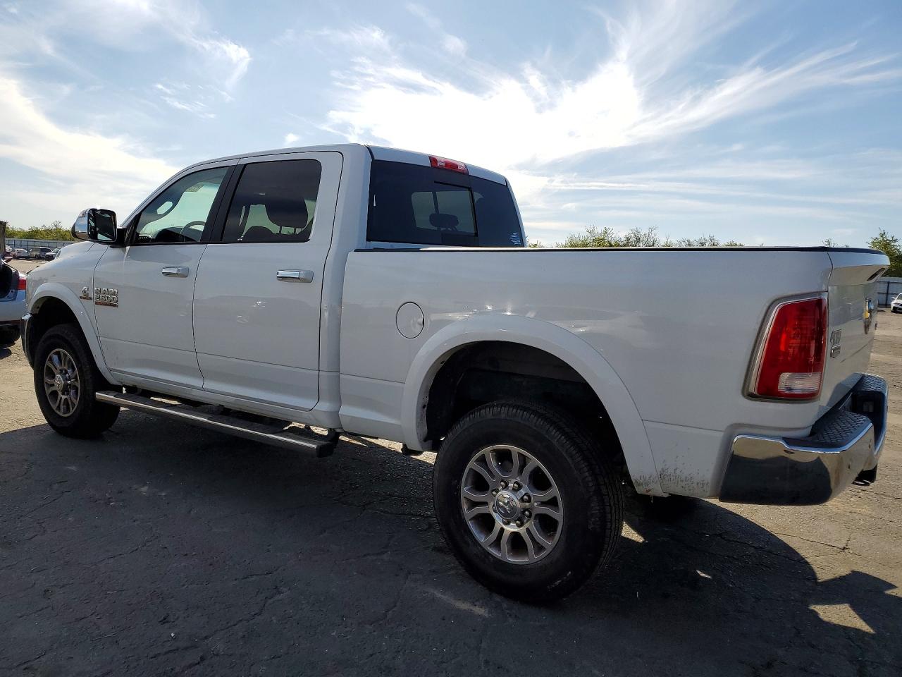 2017 DODGE 2500