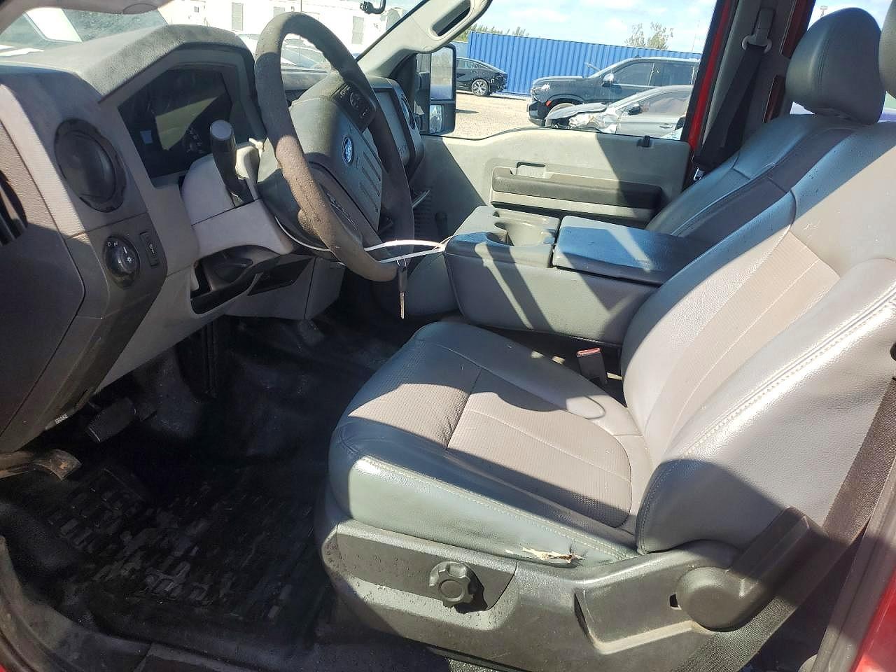 2015 FORD F250