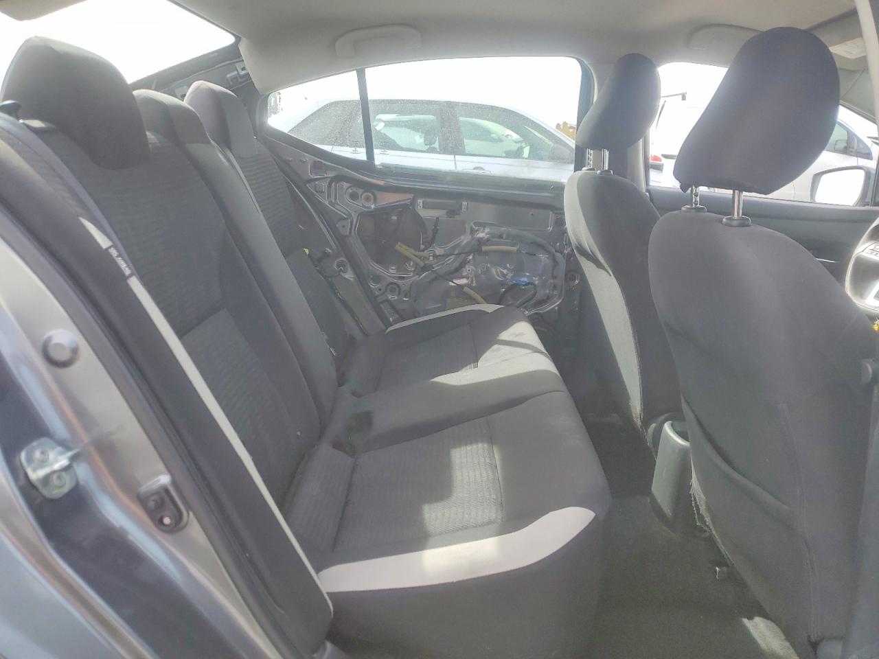 2021 NISSAN VERSA