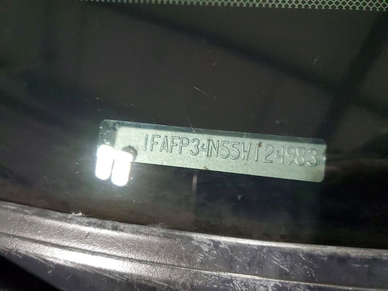 2005 FORD FOCUS