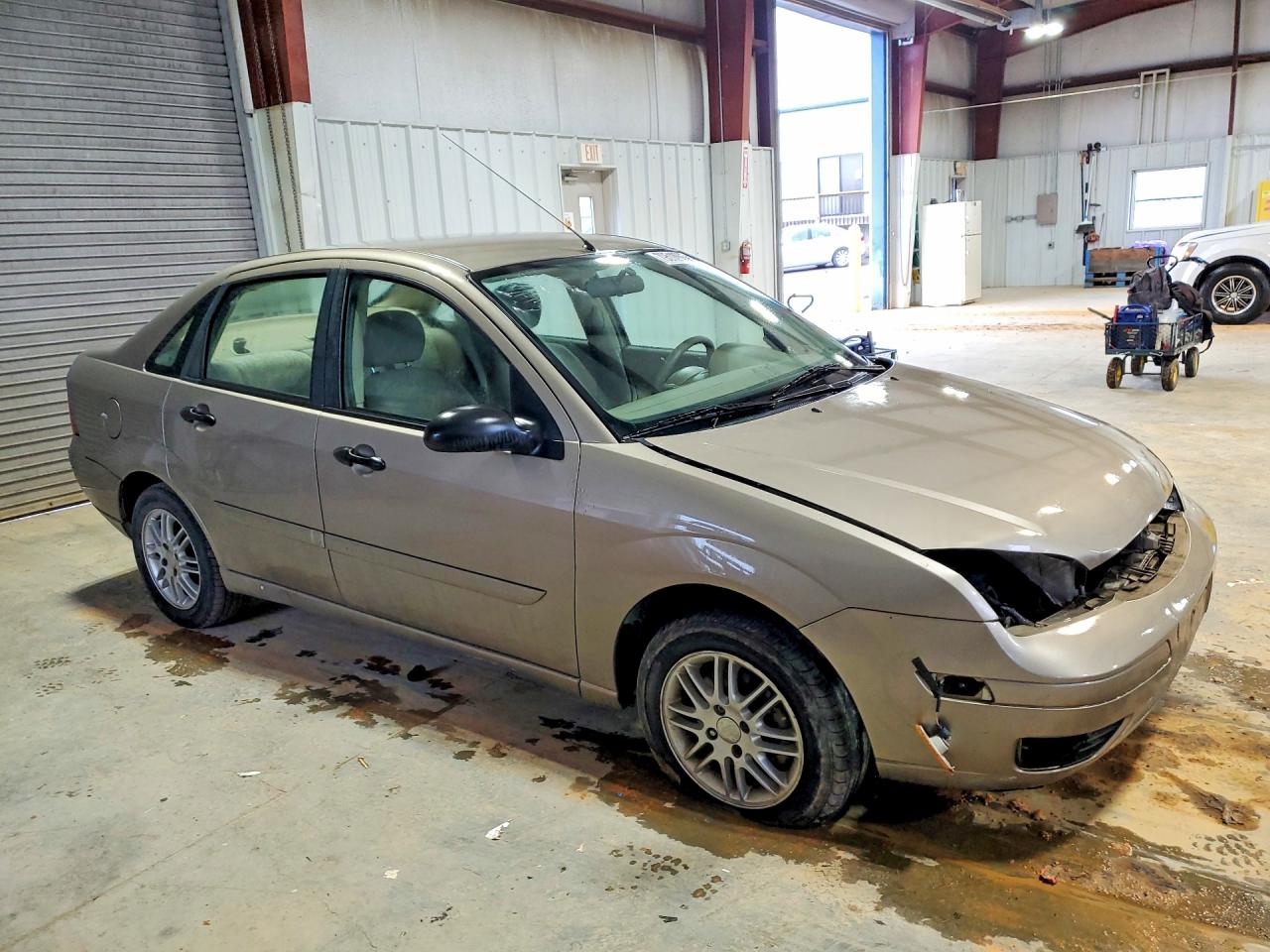 2005 FORD FOCUS