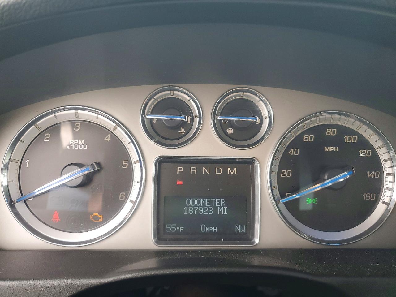 2011 CADILLAC ESCALADE