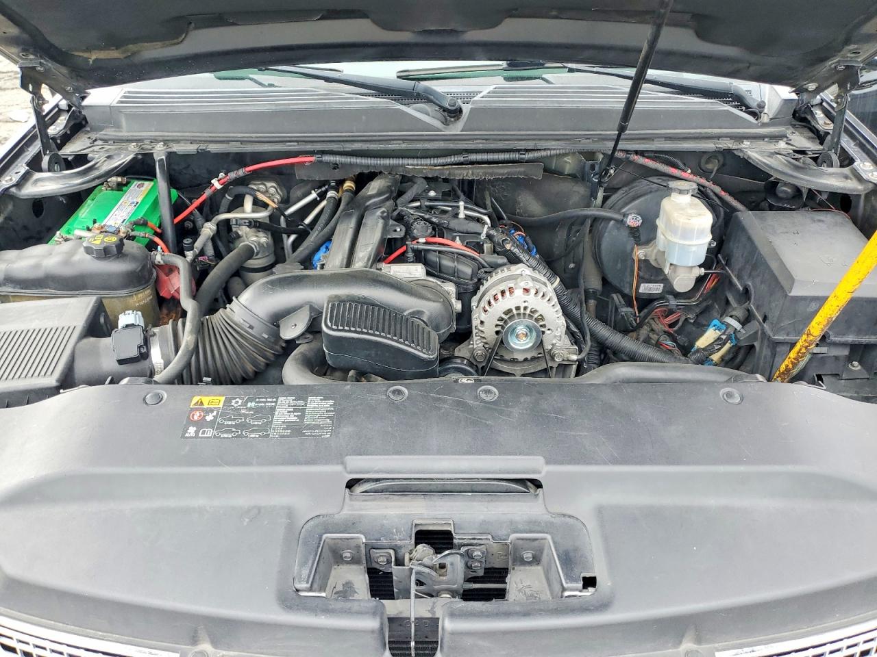 2011 CADILLAC ESCALADE