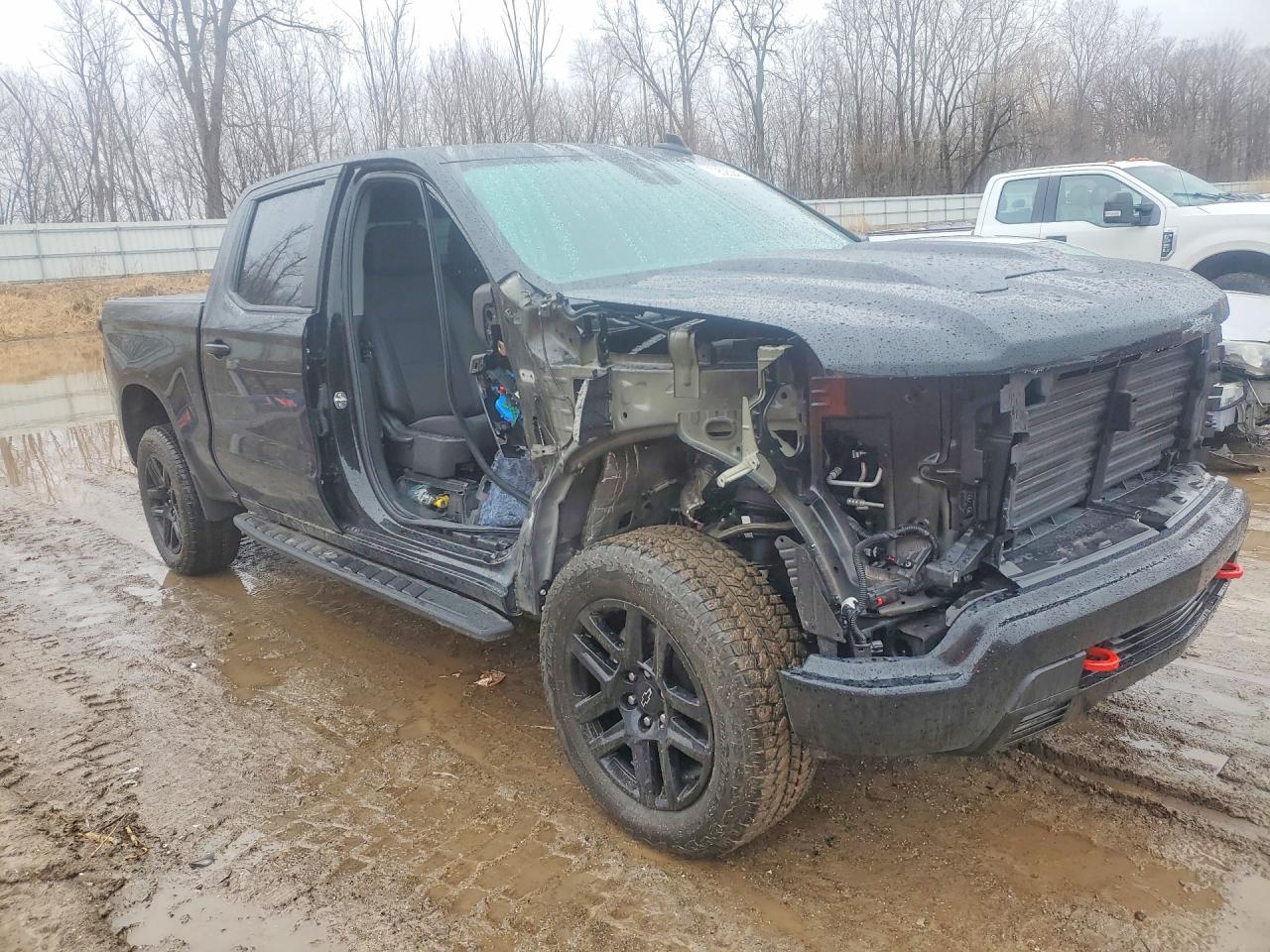 2025 CHEVROLET SILVERADO