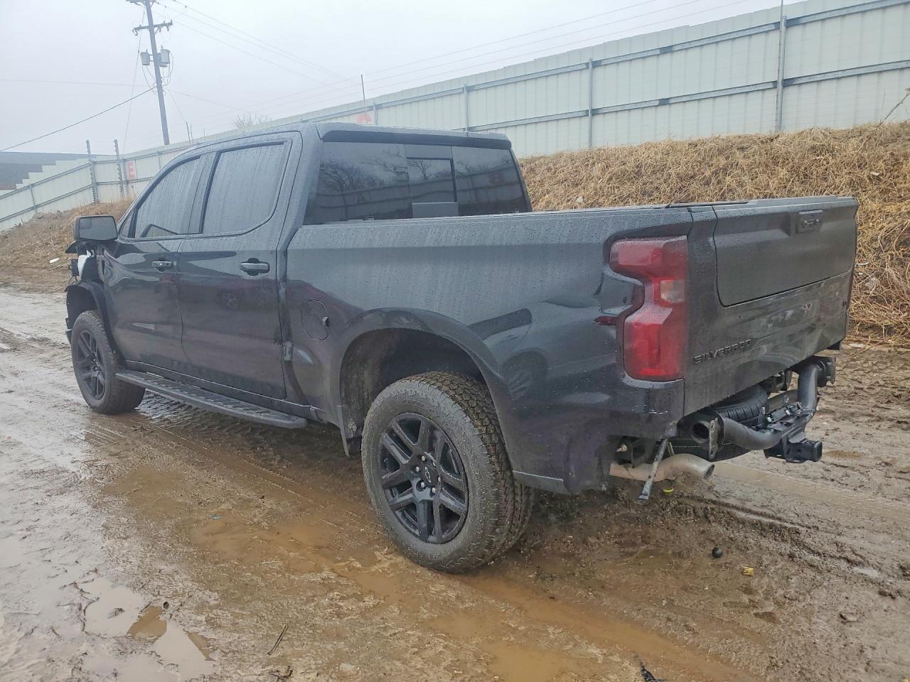 2025 CHEVROLET SILVERADO
