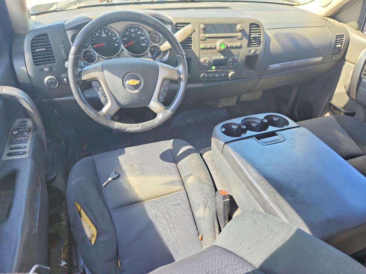2013 CHEVROLET SILVERADO