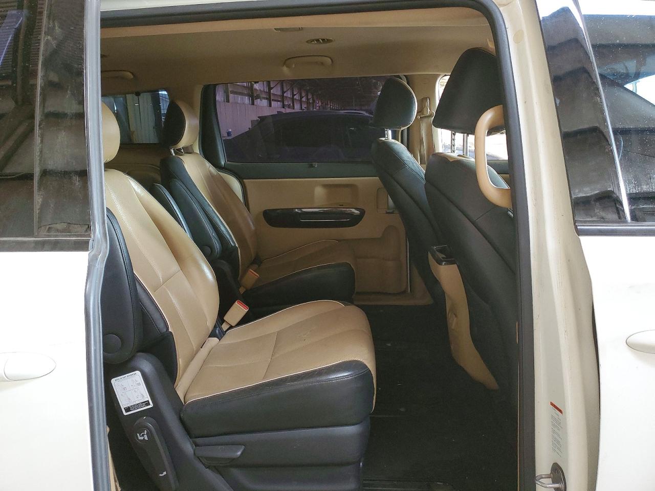 2018 KIA SEDONA