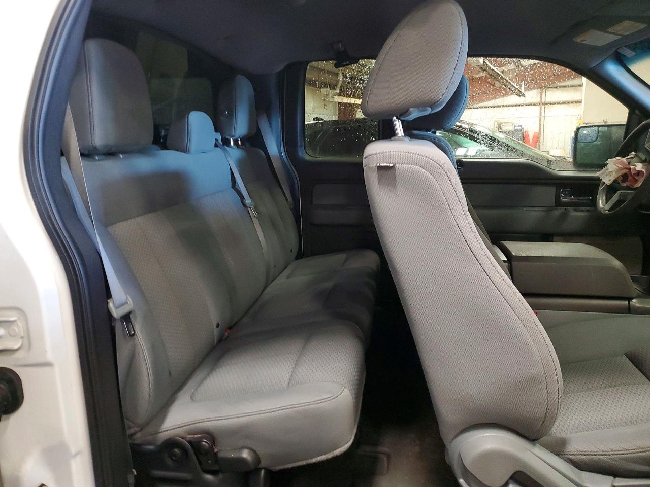 2014 FORD F150