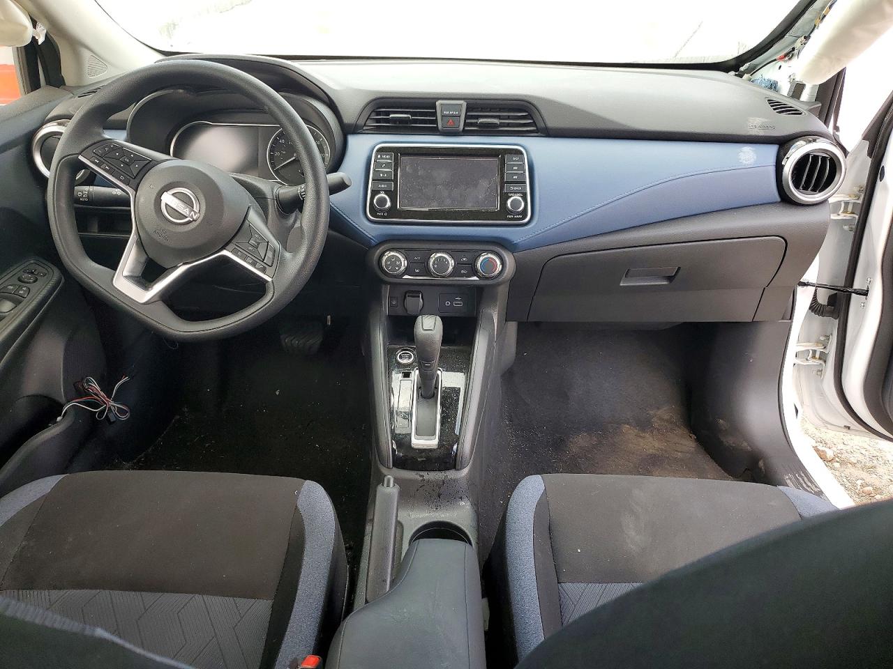 2025 NISSAN VERSA