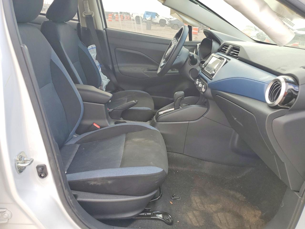 2025 NISSAN VERSA