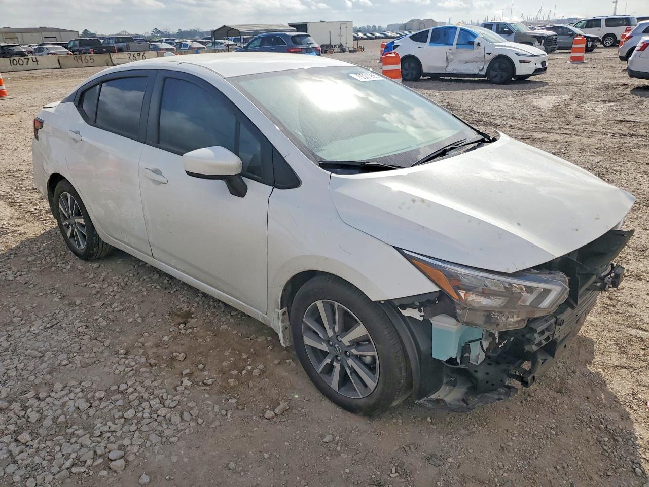 2025 NISSAN VERSA