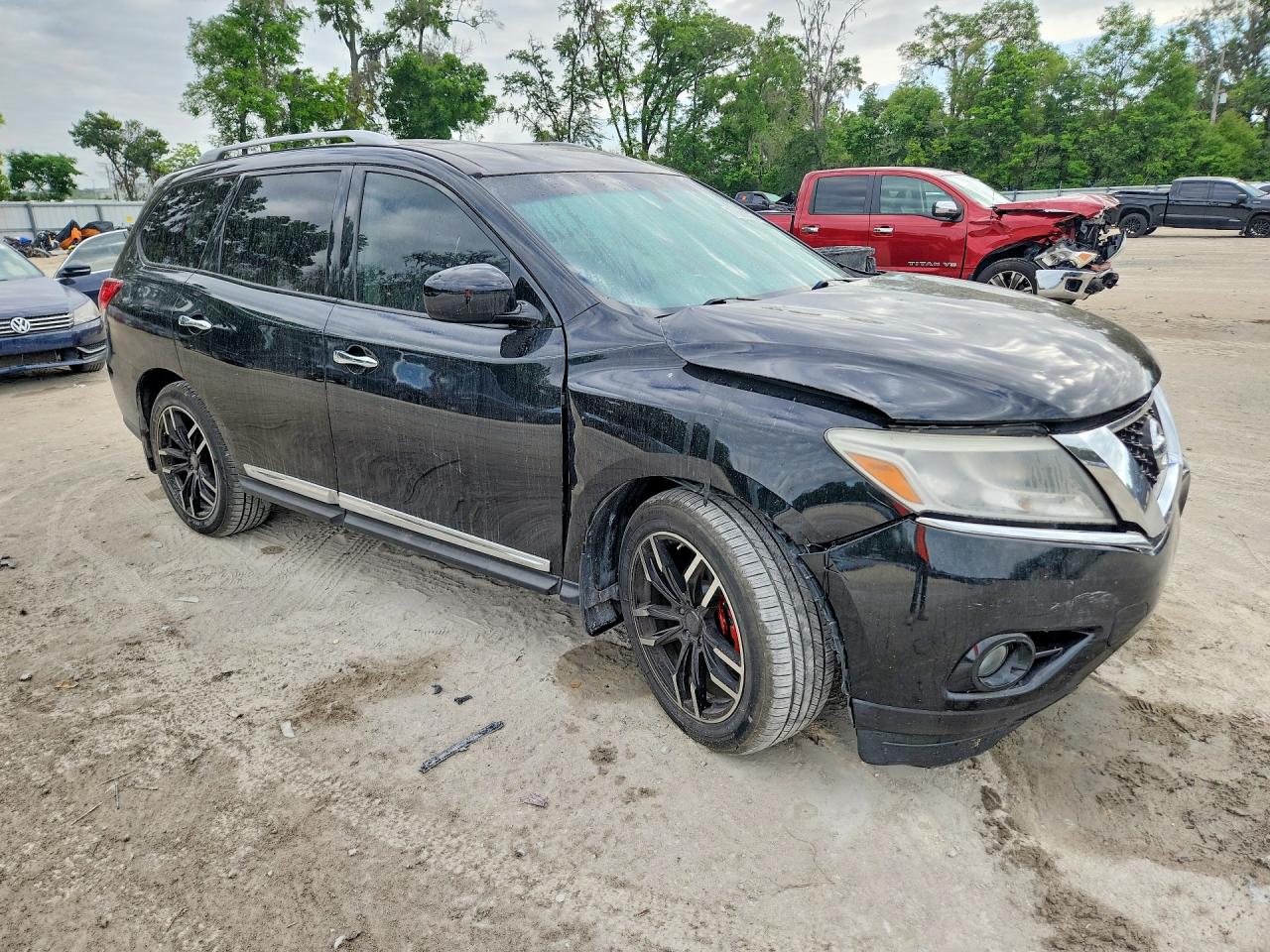 2015 NISSAN PATHFINDER