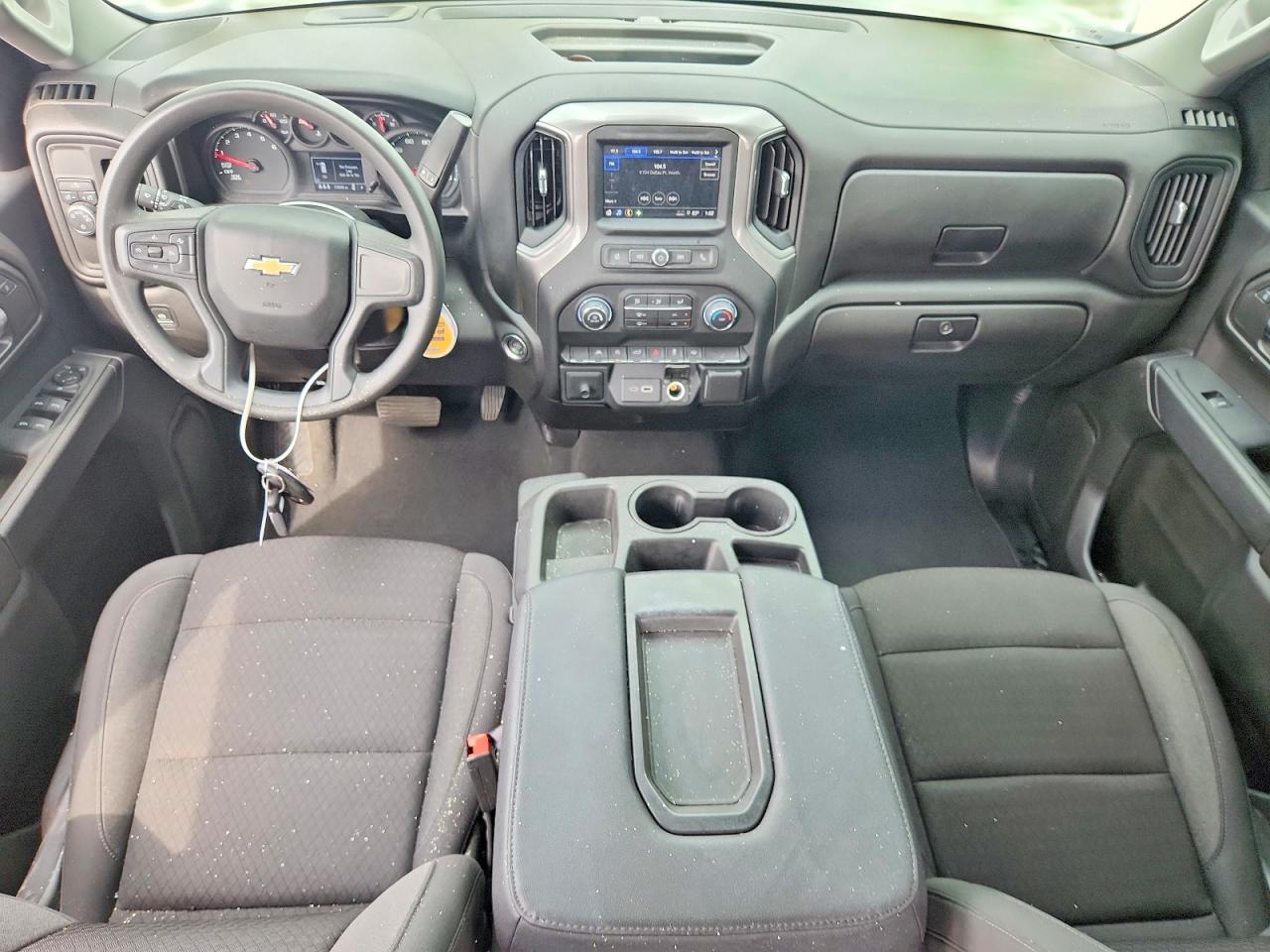 2024 CHEVROLET SILVERADO