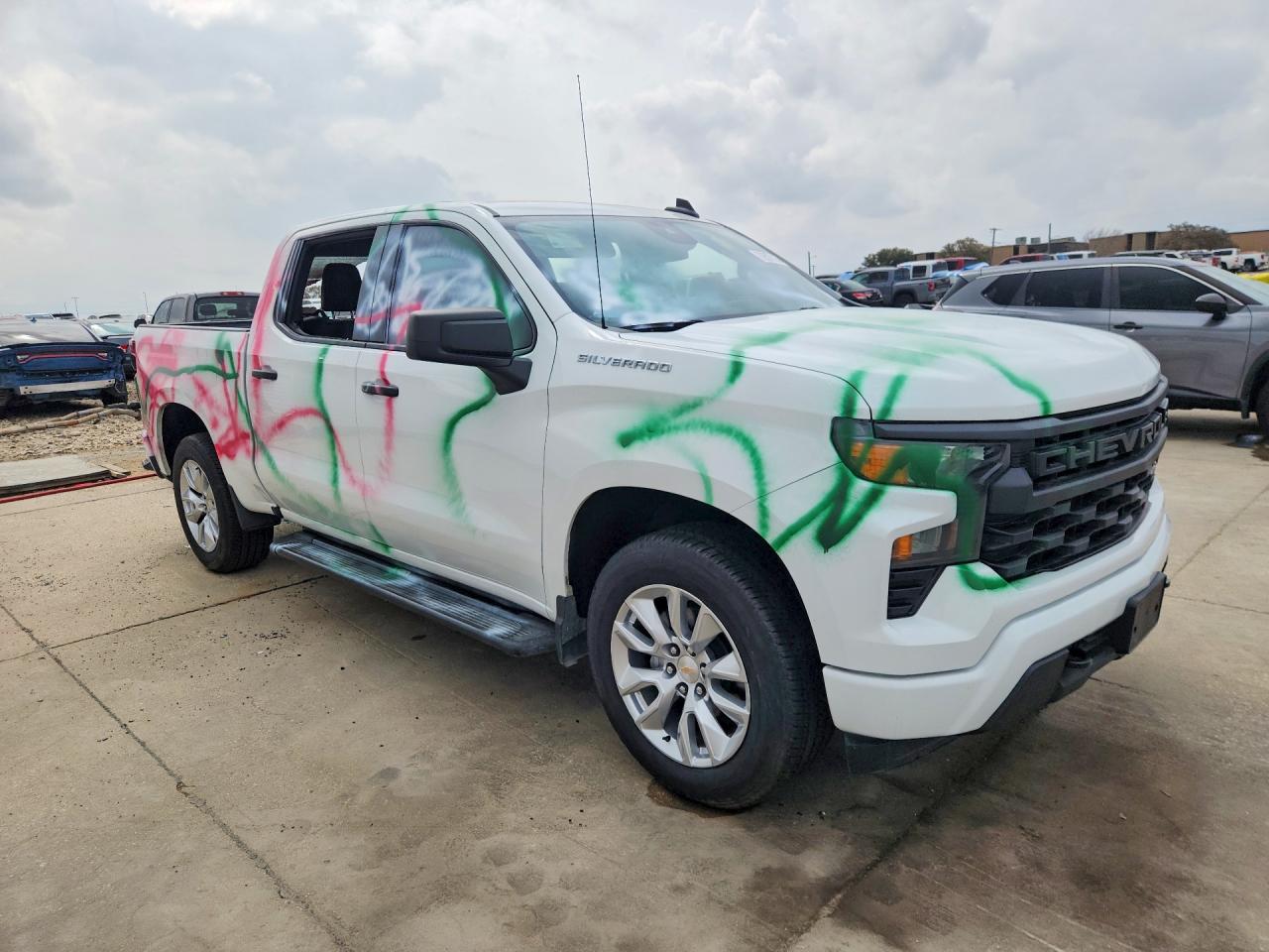 2024 CHEVROLET SILVERADO