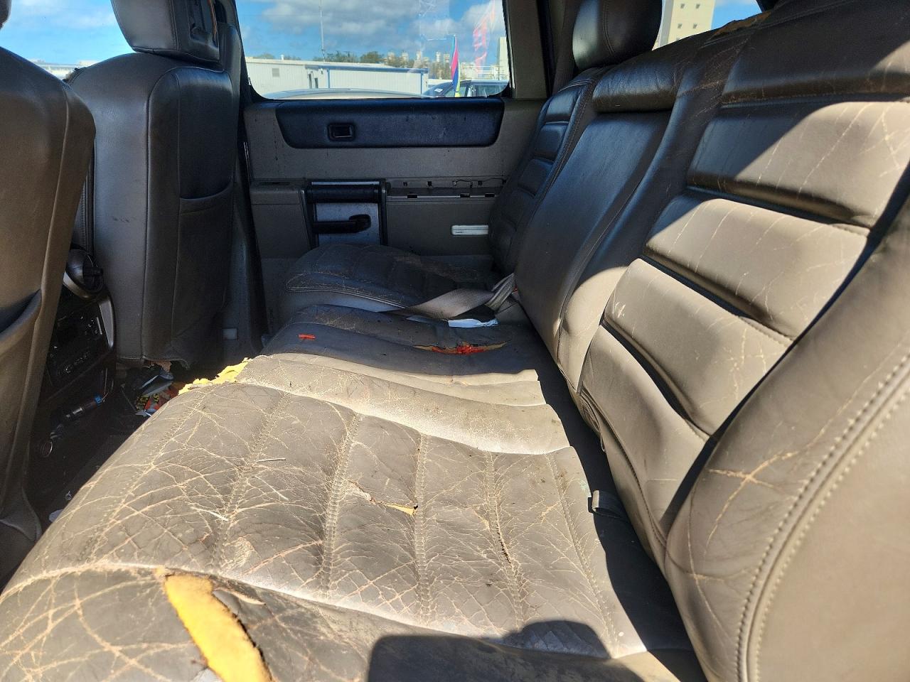 2003 HUMMER H2