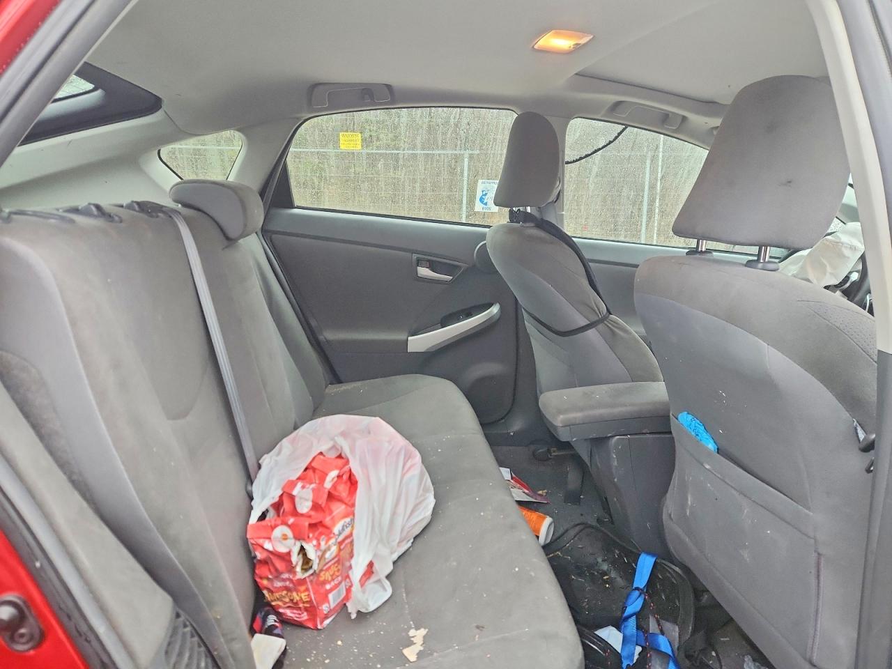 2011 TOYOTA PRIUS
