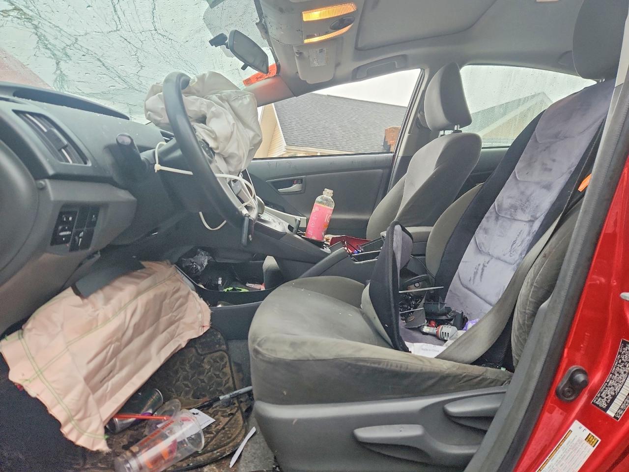 2011 TOYOTA PRIUS