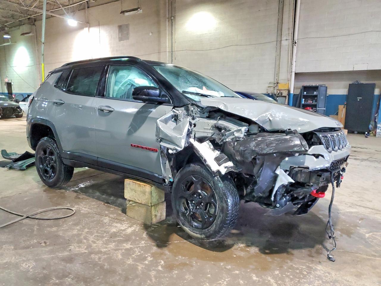 2023 JEEP COMPASS