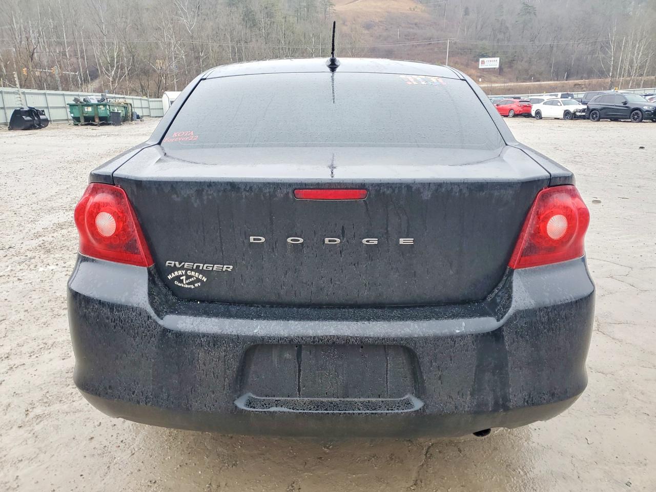 2012 DODGE AVENGER