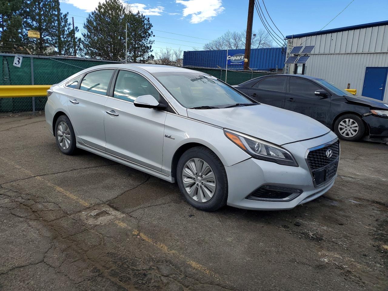 2016 HYUNDAI SONATA