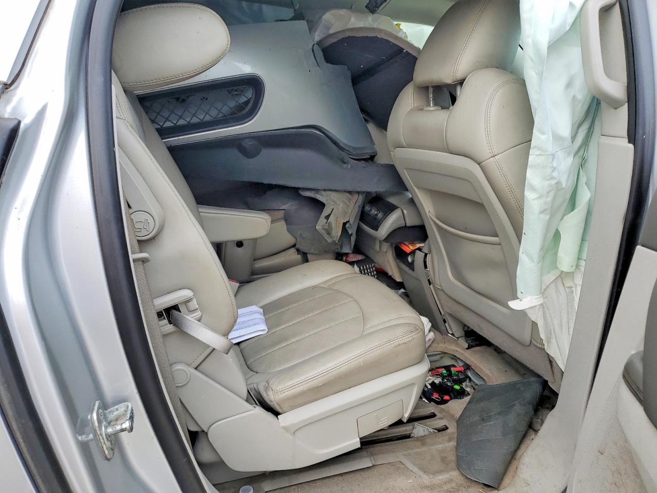 2011 BUIC ENCLAVE