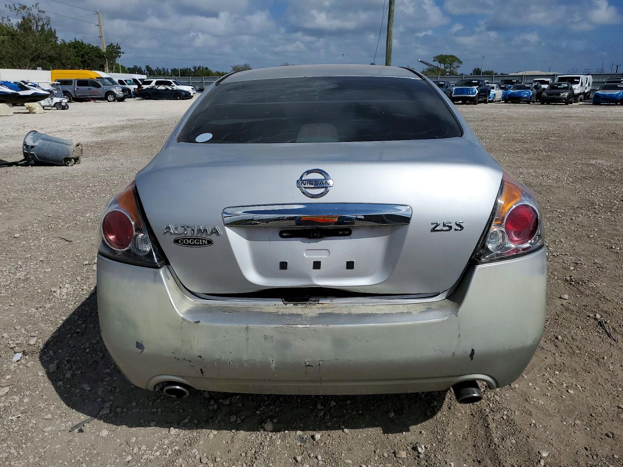 2012 NISSAN ALTIMA