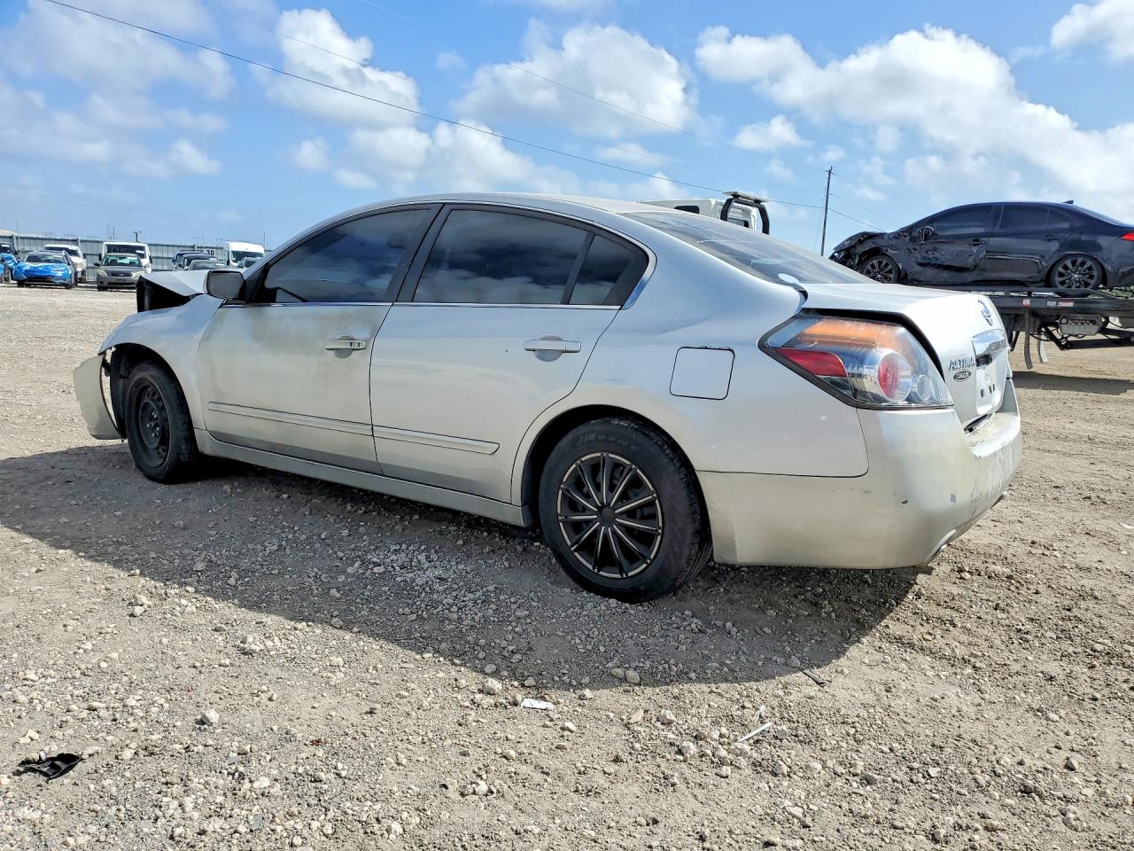 2012 NISSAN ALTIMA