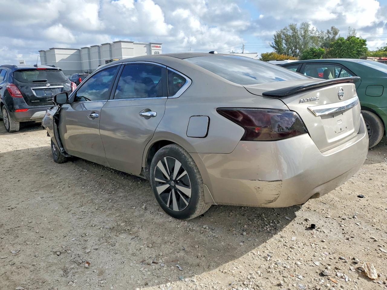 2013 NISSAN ALTIMA