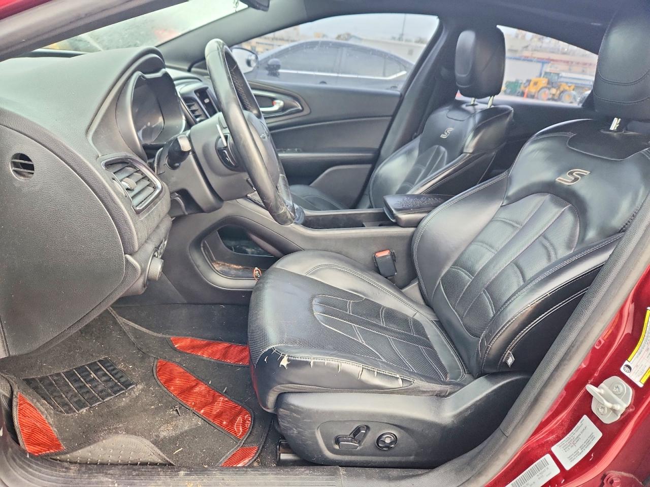 2016 CHRYSLER 200