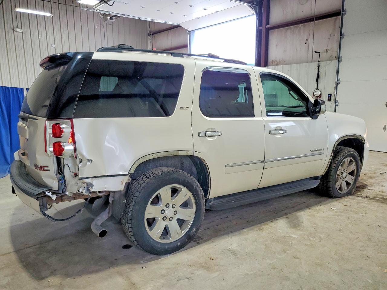 2009 GMC YUKON