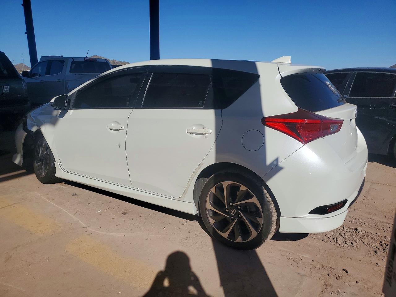 2016 SCION IM