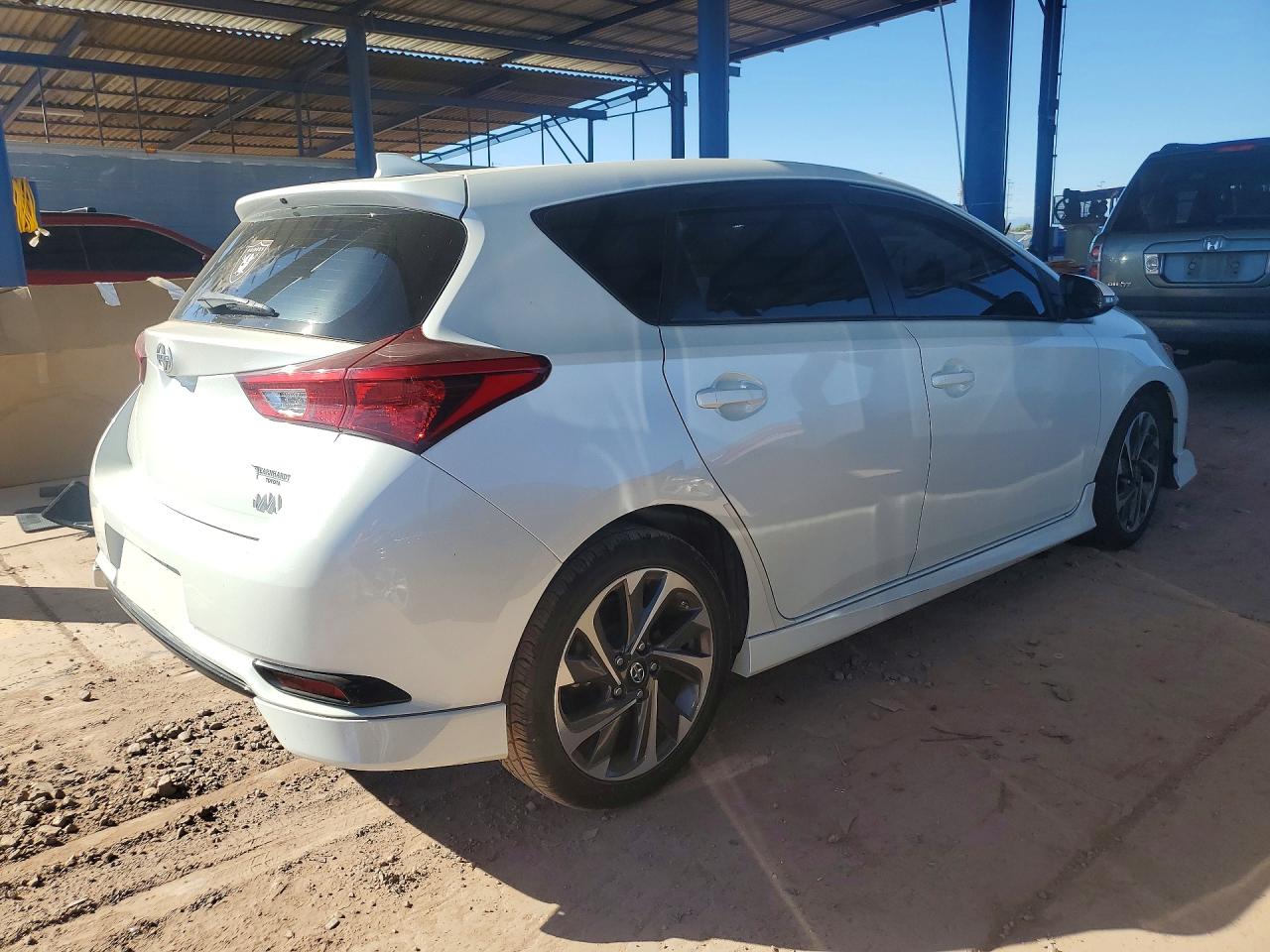 2016 SCION IM