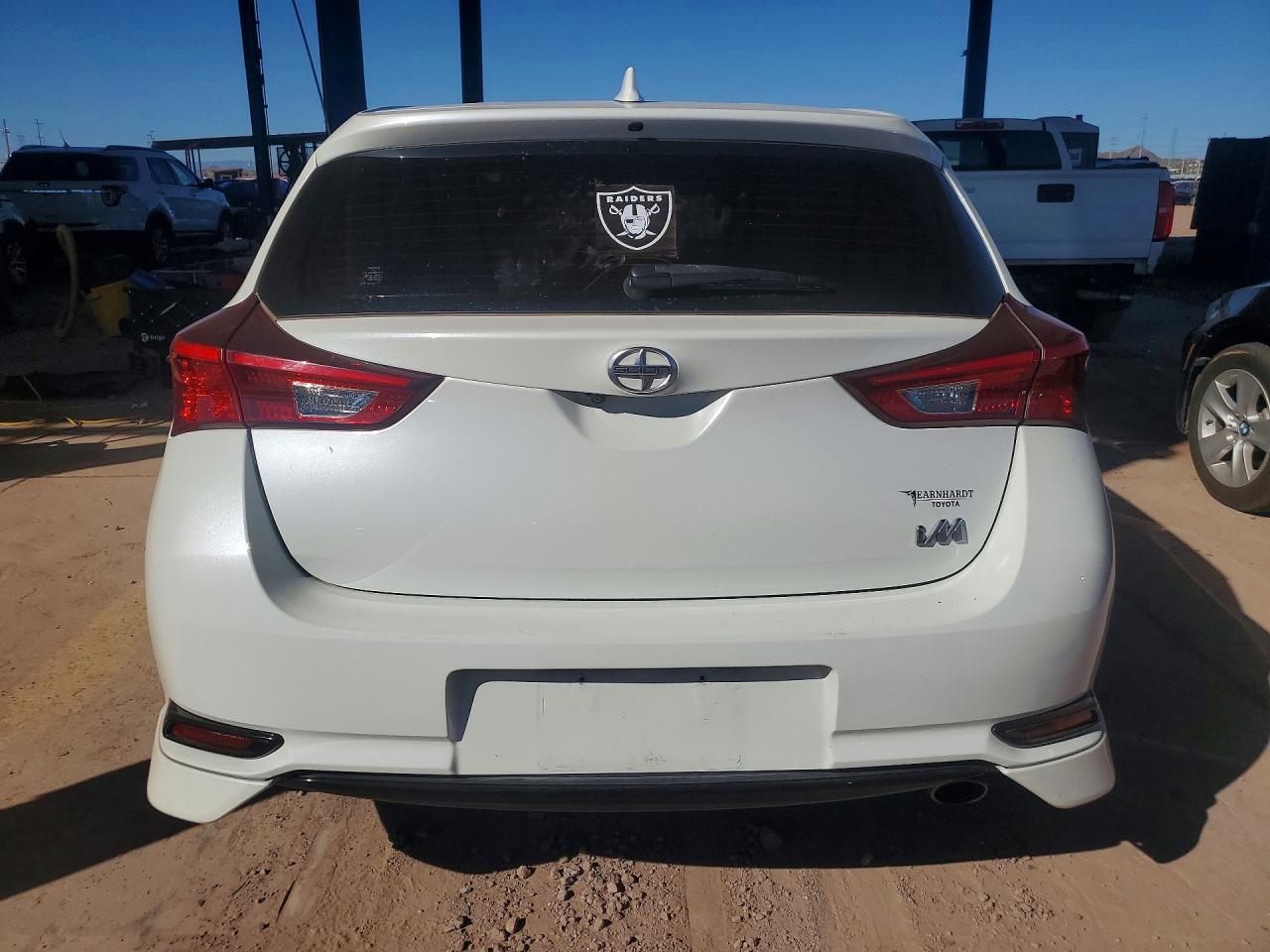 2016 SCION IM