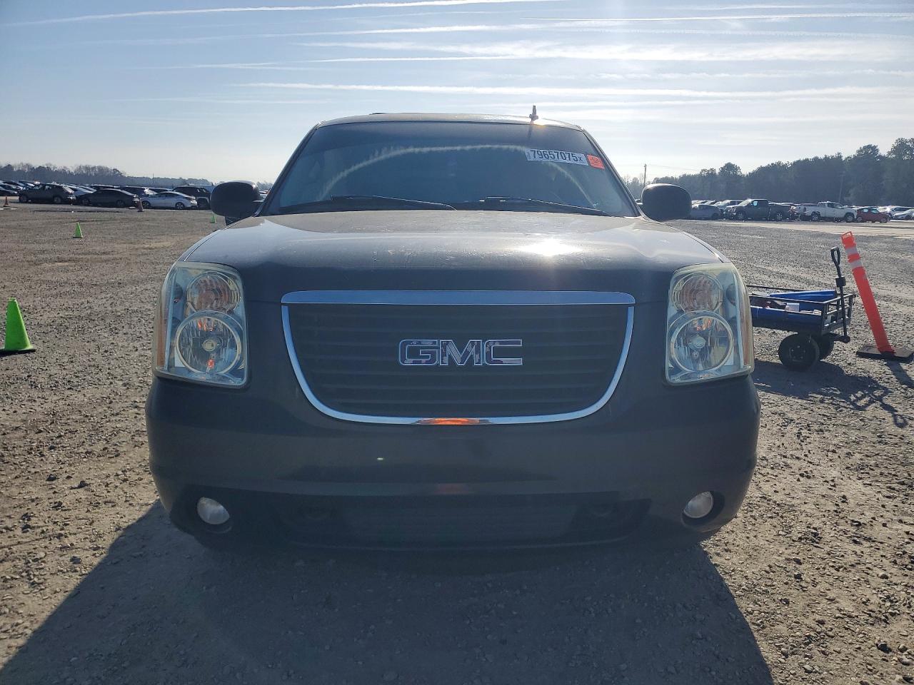 2008 GMC YUKON