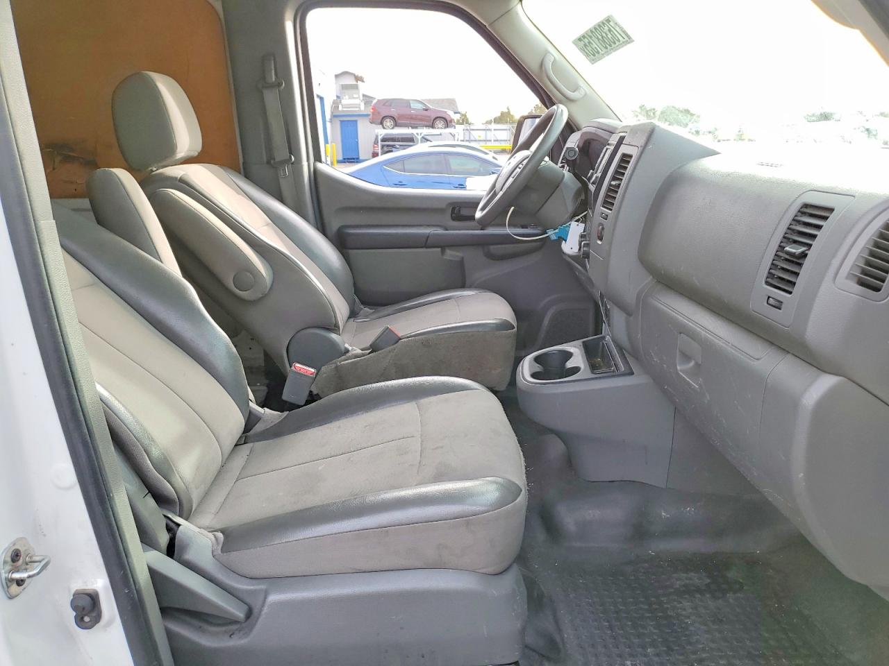 2020 NISSAN NV