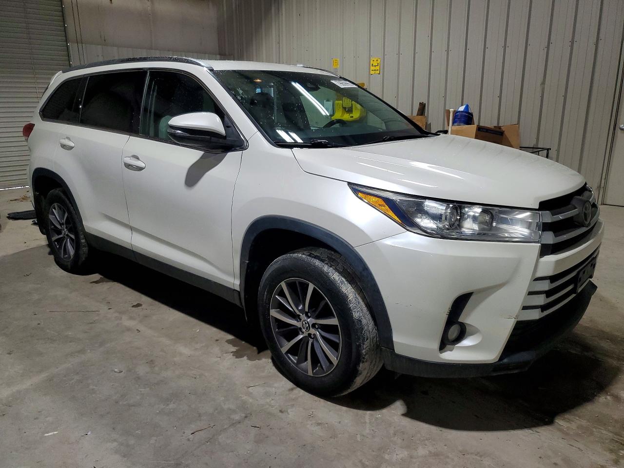 2019 TOYOTA HIGHLANDER