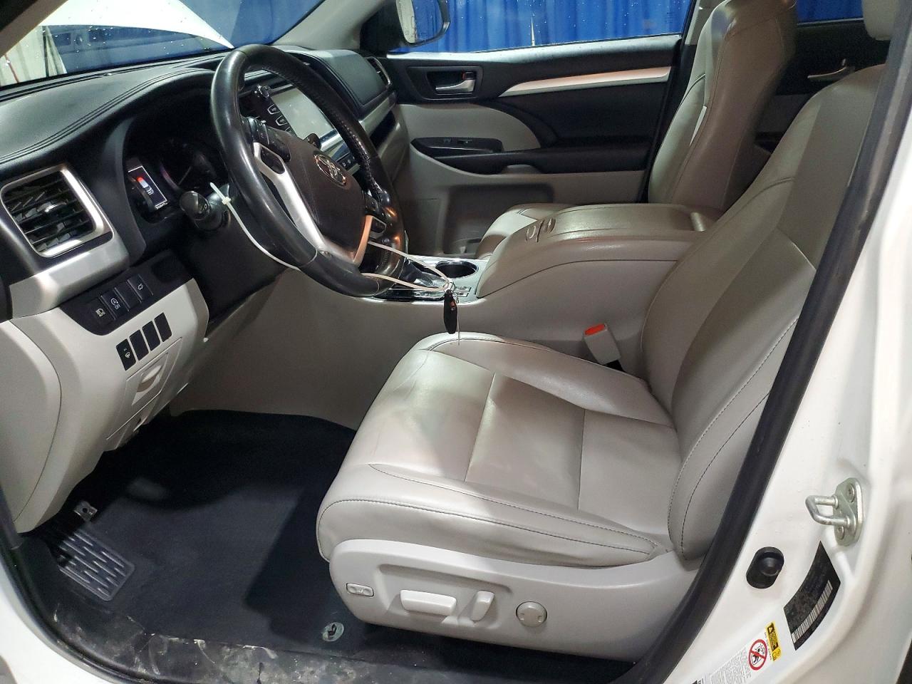 2019 TOYOTA HIGHLANDER