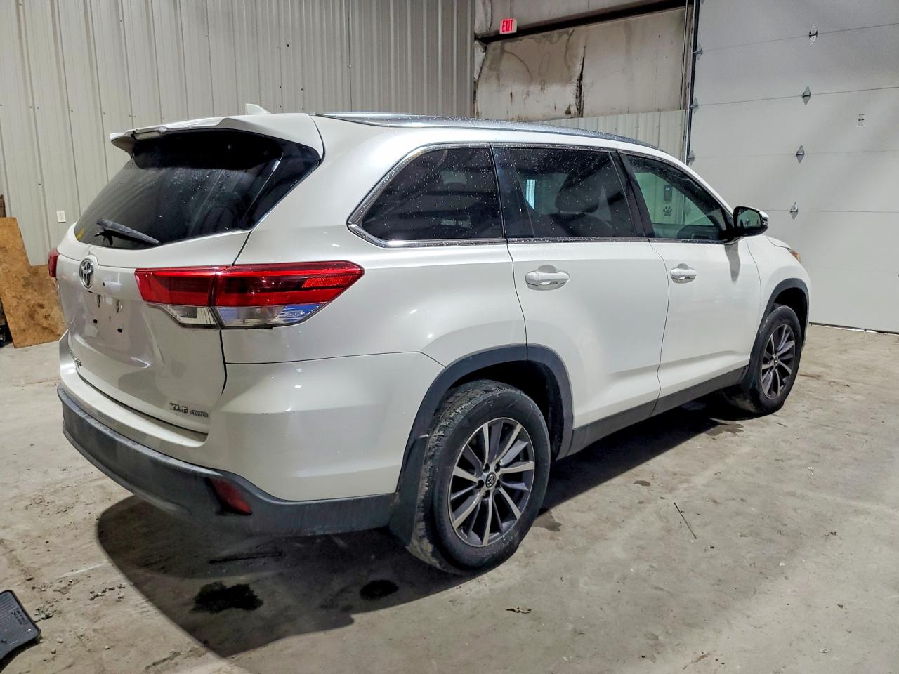 2019 TOYOTA HIGHLANDER
