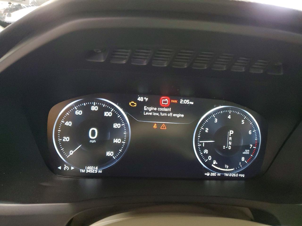 2016 VOLVO XC90