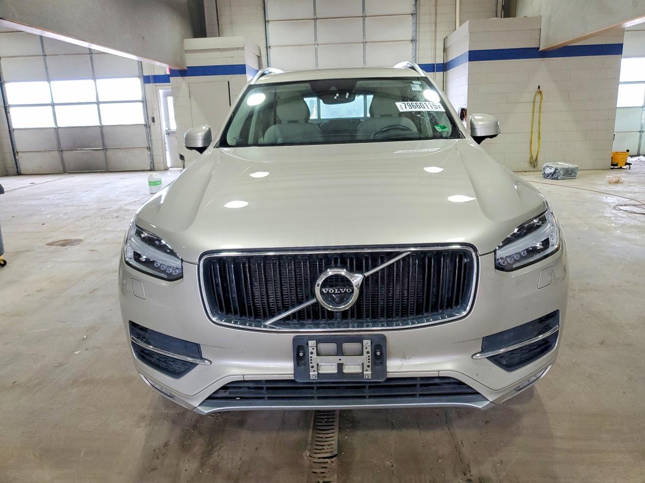 2016 VOLVO XC90