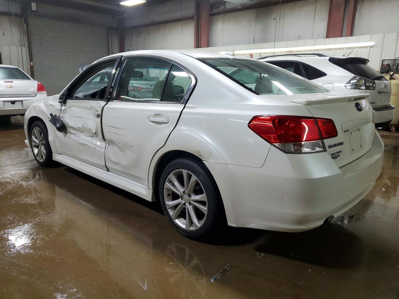 2014 SUBARU LEGACY