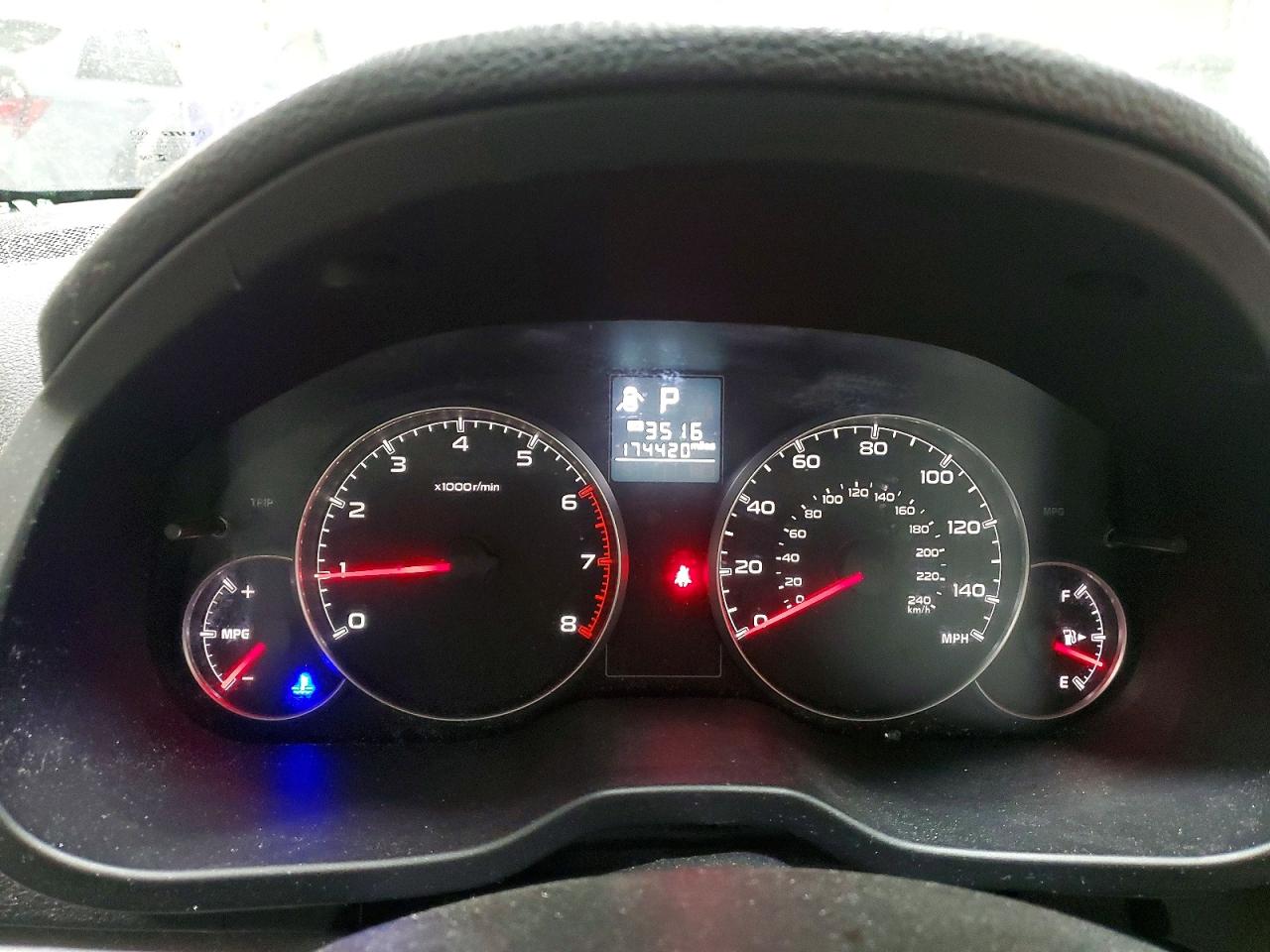 2014 SUBARU LEGACY