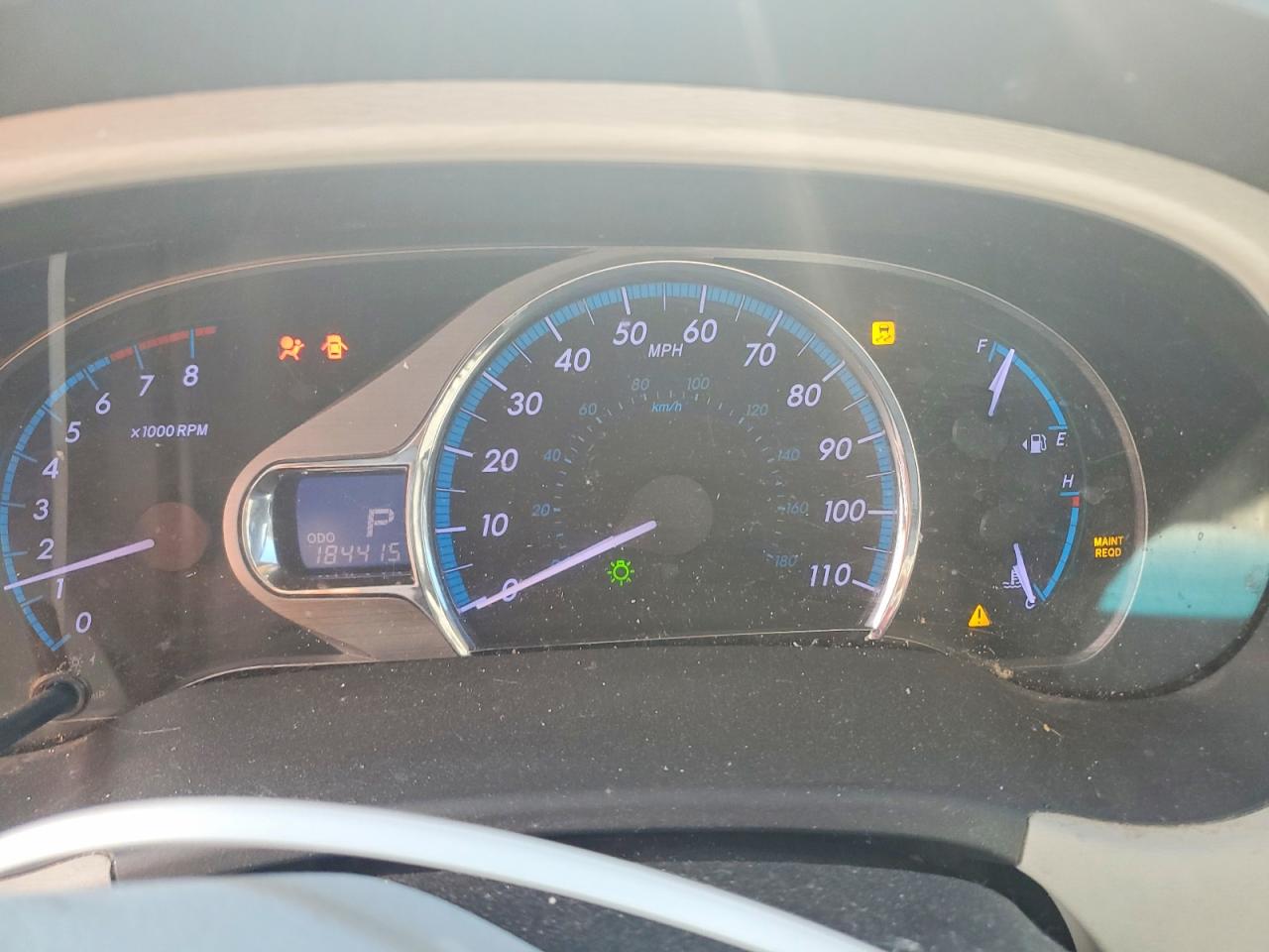 2011 TOYOTA SIENNA
