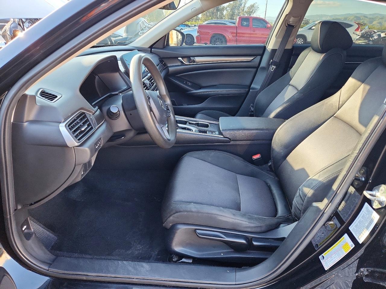 2019 HONDA ACCORD