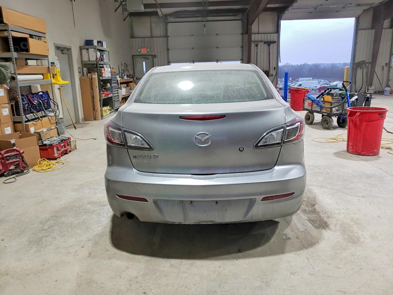 2013 MAZDA 3